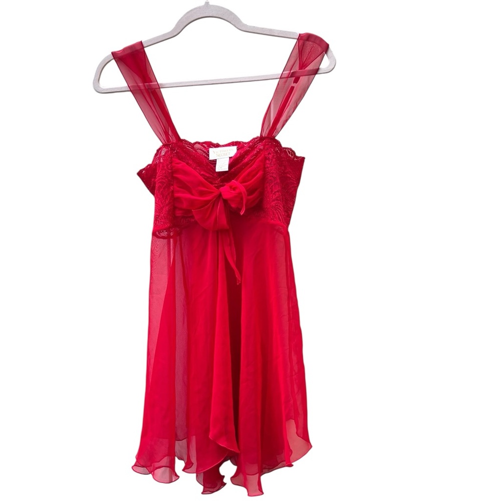 Victoria's Secret Vintage Gold Label Red Lace Sheer Nightie‎ Slip Medium